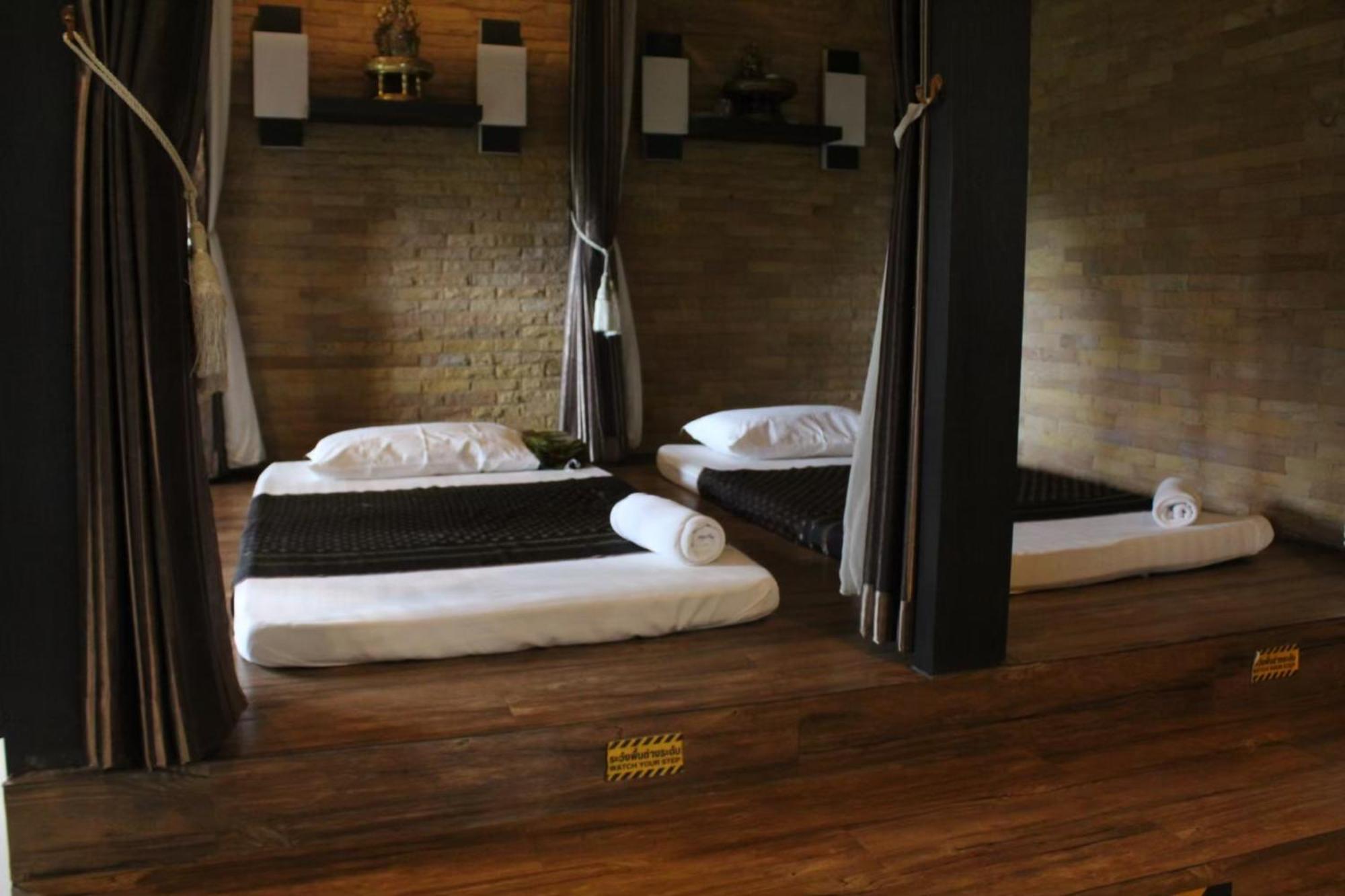 Phitsanulok United Hotell Eksteriør bilde